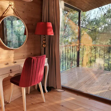 Rocas Roja Beach Campsite Faralya