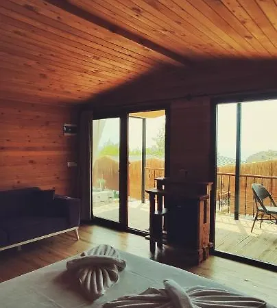 Rocas Roja Beach Campingplads Faralya